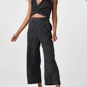 VETTA two piece apron jumpsuit.